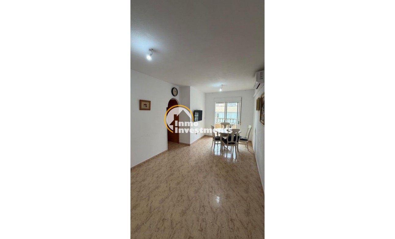 Gebrauchtimmobilien - Apartment - Torrevieja - Paseo maritimo