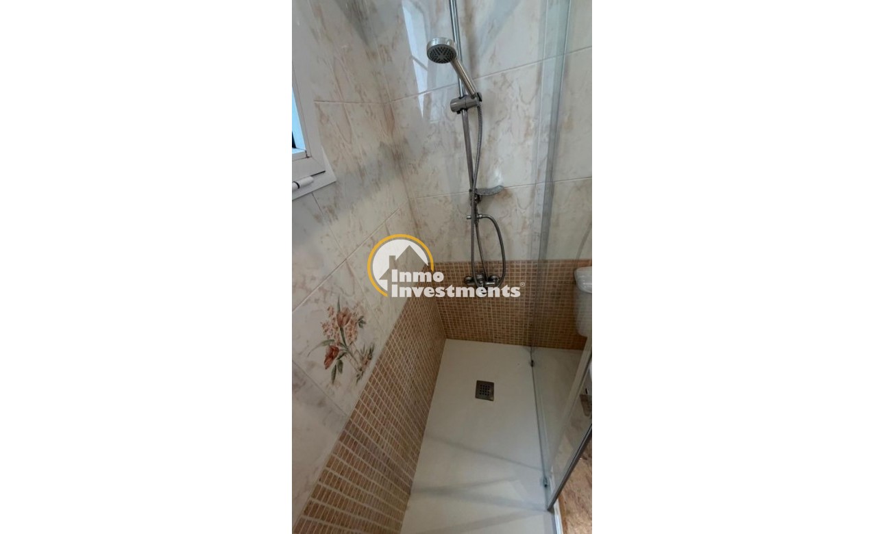 Gebrauchtimmobilien - Apartment - Torrevieja - Paseo maritimo