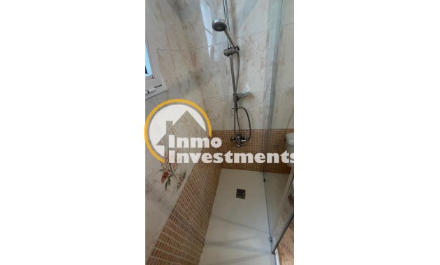 Gebrauchtimmobilien - Apartment - Torrevieja - Paseo maritimo