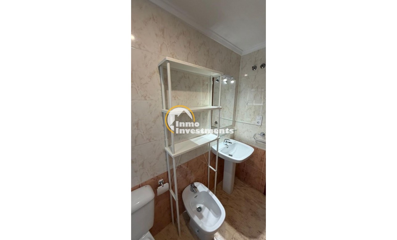 Gebrauchtimmobilien - Apartment - Torrevieja - Paseo maritimo