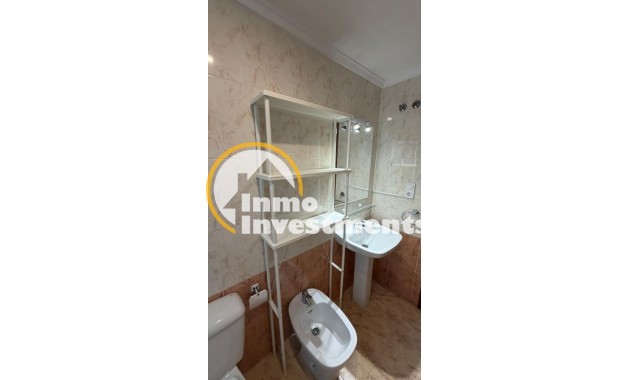 Gebrauchtimmobilien - Apartment - Torrevieja - Paseo maritimo