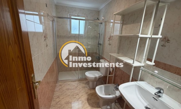 Gebrauchtimmobilien - Apartment - Torrevieja - Paseo maritimo