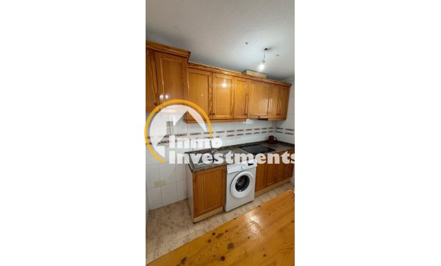Gebrauchtimmobilien - Apartment - Torrevieja - Paseo maritimo