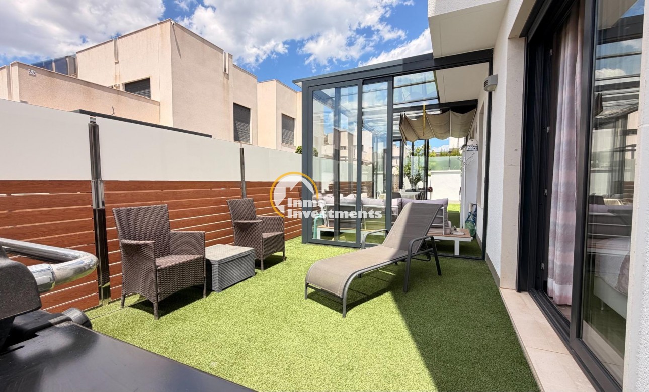 Resale - Villa - Torrevieja - Aguas Nuevas