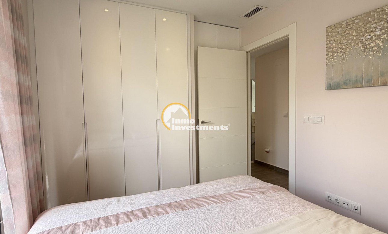 Resale - Villa - Torrevieja - Aguas Nuevas