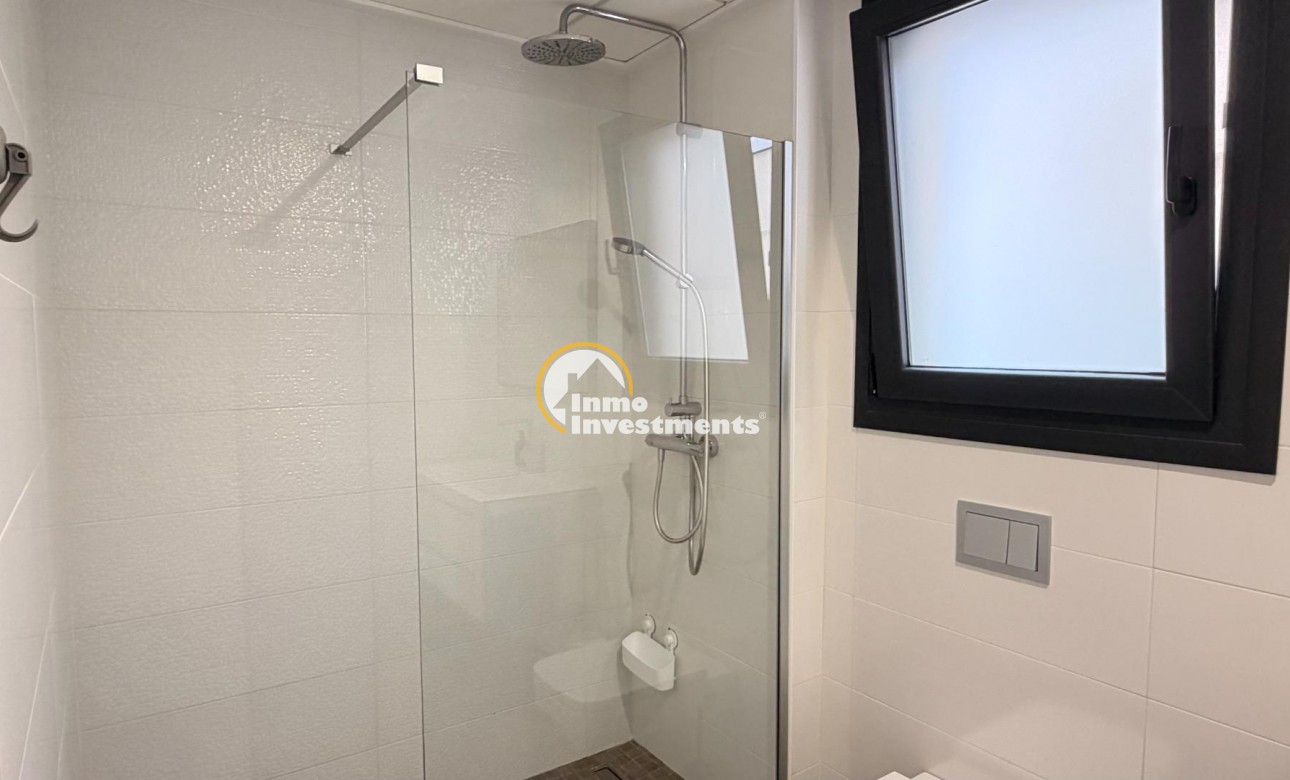 Resale - Villa - Torrevieja - Aguas Nuevas