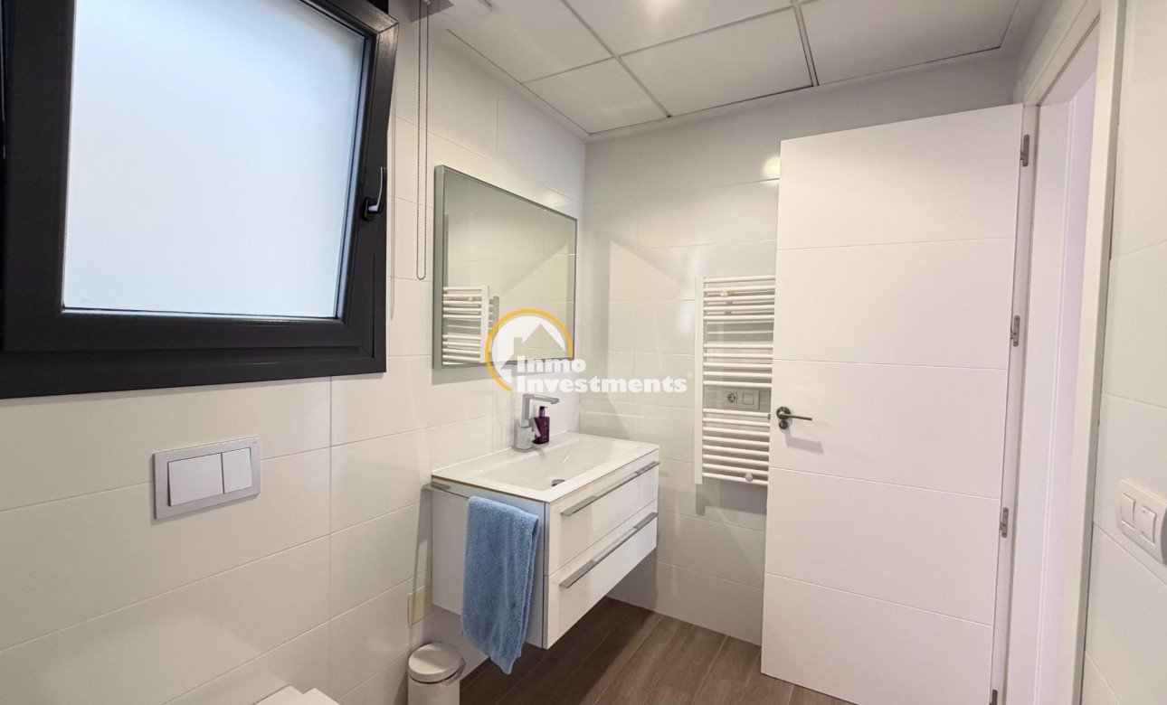 Resale - Villa - Torrevieja - Aguas Nuevas