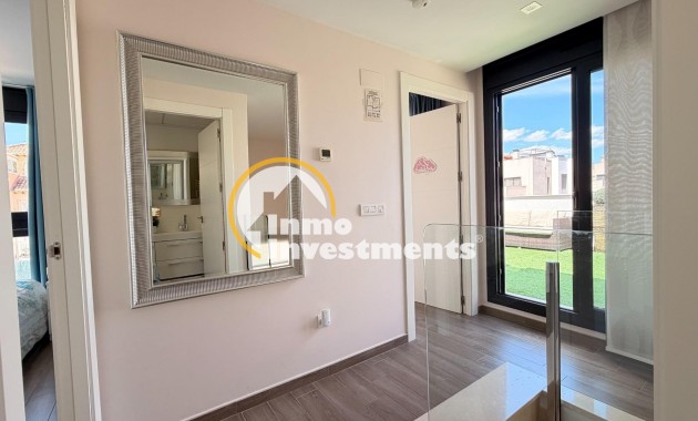 Till salu - Villa - Torrevieja - Aguas Nuevas