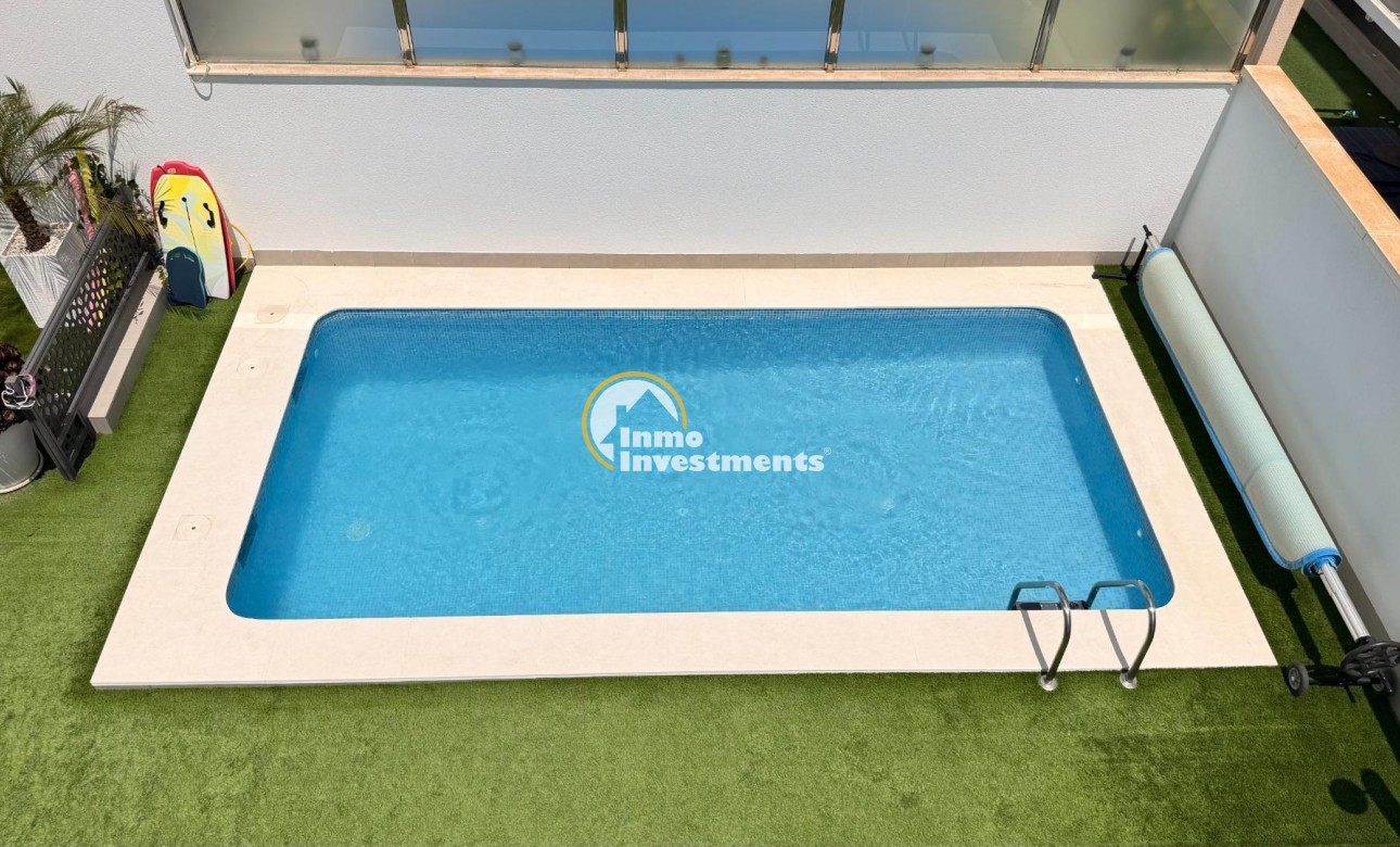 Resale - Villa - Torrevieja - Aguas Nuevas