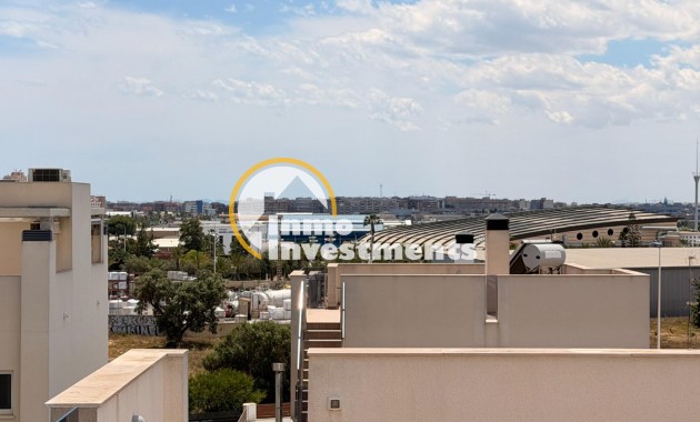 Till salu - Villa - Torrevieja - Aguas Nuevas