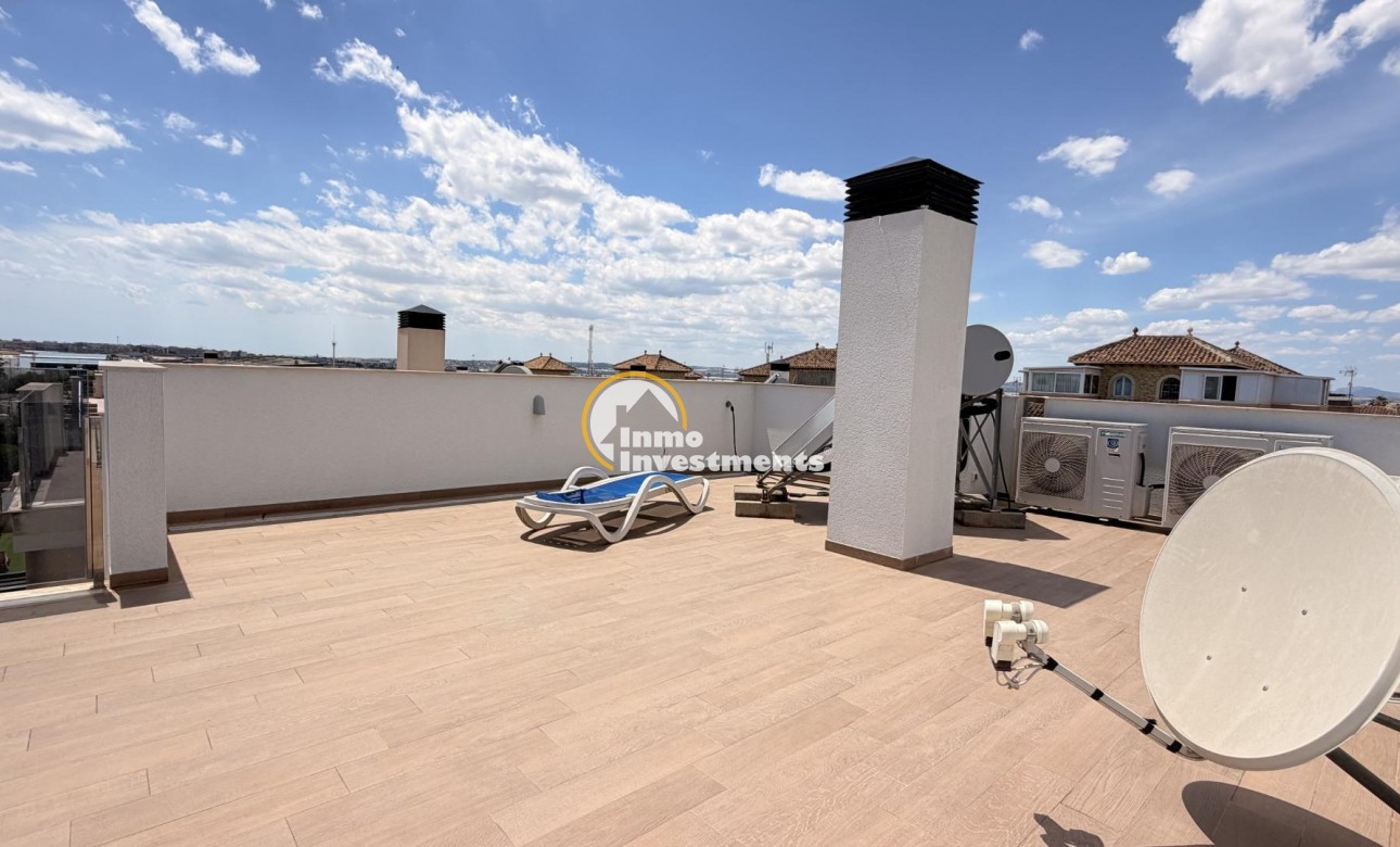 Resale - Villa - Torrevieja - Aguas Nuevas