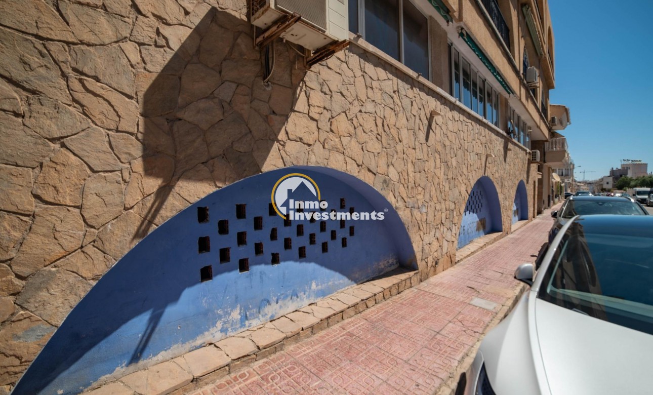 Bestaande bouw - Commercieel - Torrevieja - Estacion de autobuses