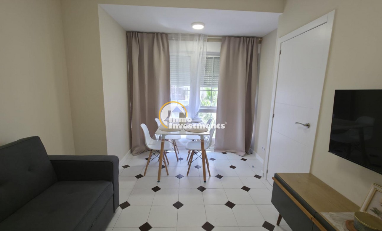 Resale - Apartment - Torrevieja