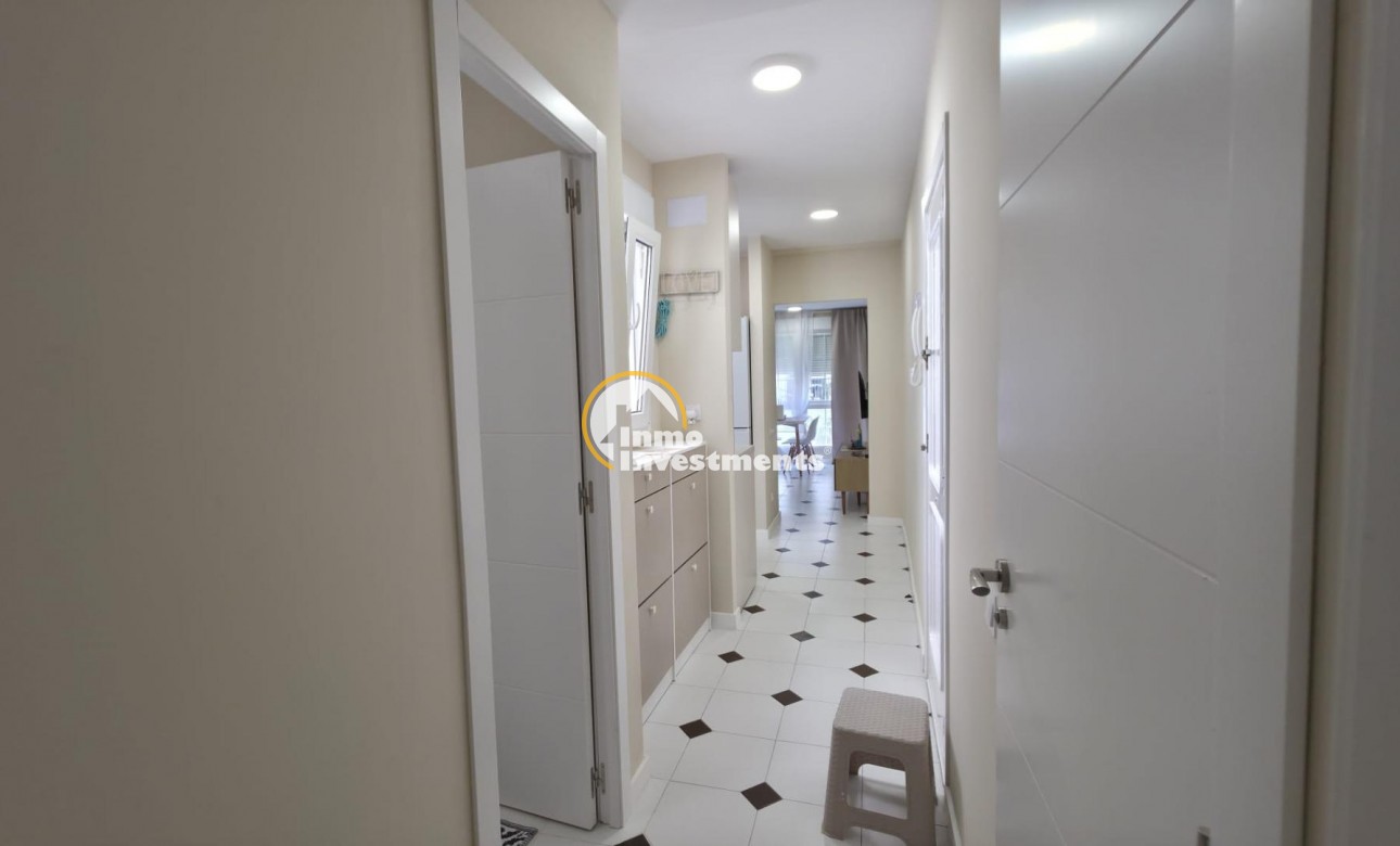 Resale - Apartment - Torrevieja
