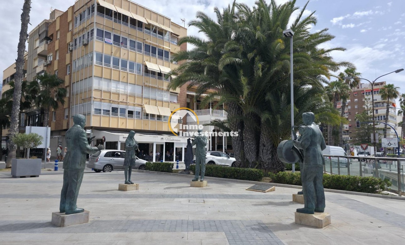 Resale - Apartment - Torrevieja