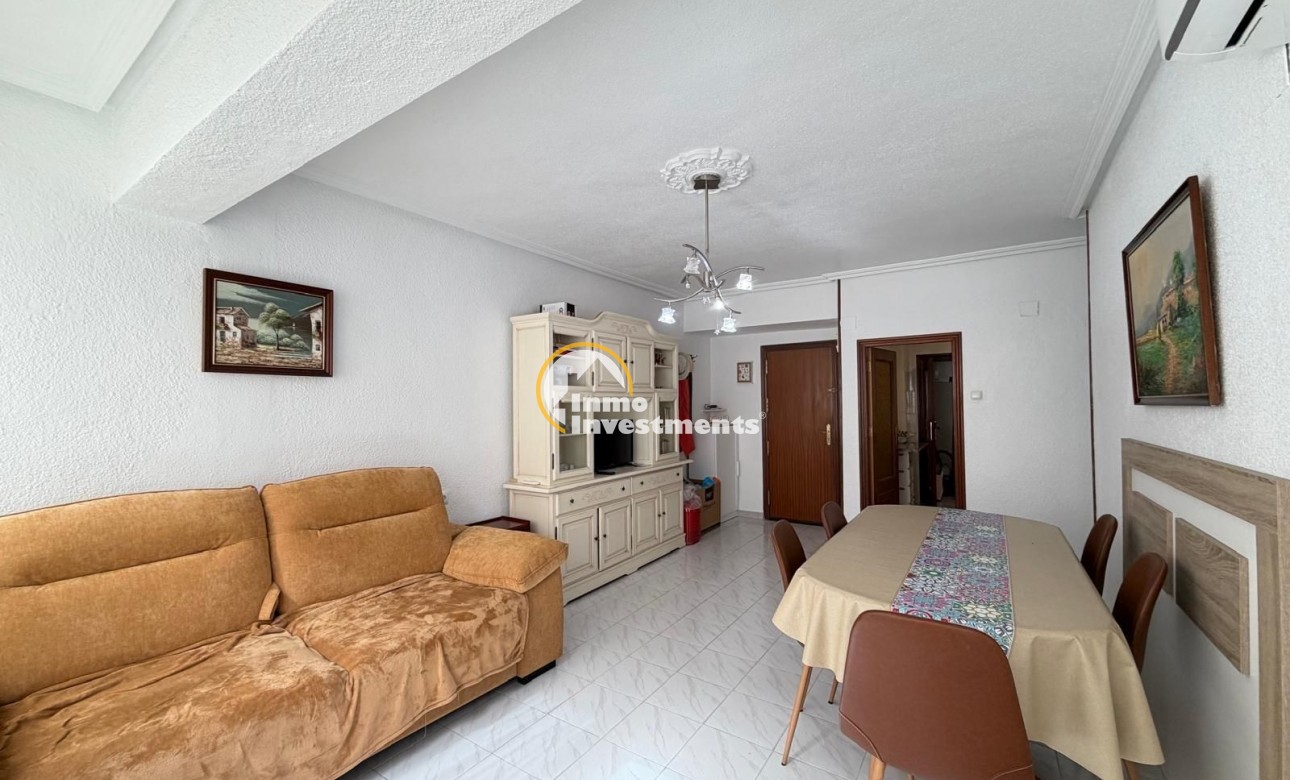 Resale - Apartment - Torrevieja - Playa del Cura