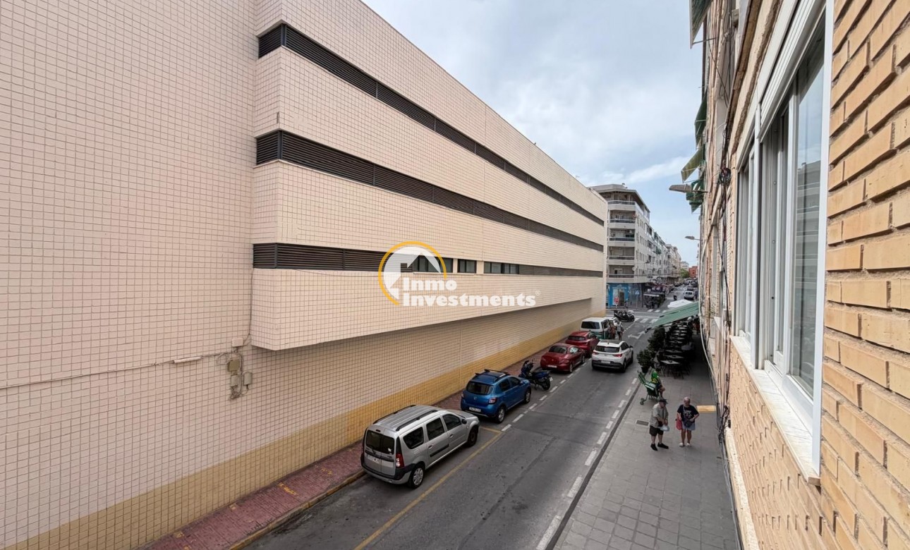 Resale - Apartment - Torrevieja - Playa del Cura