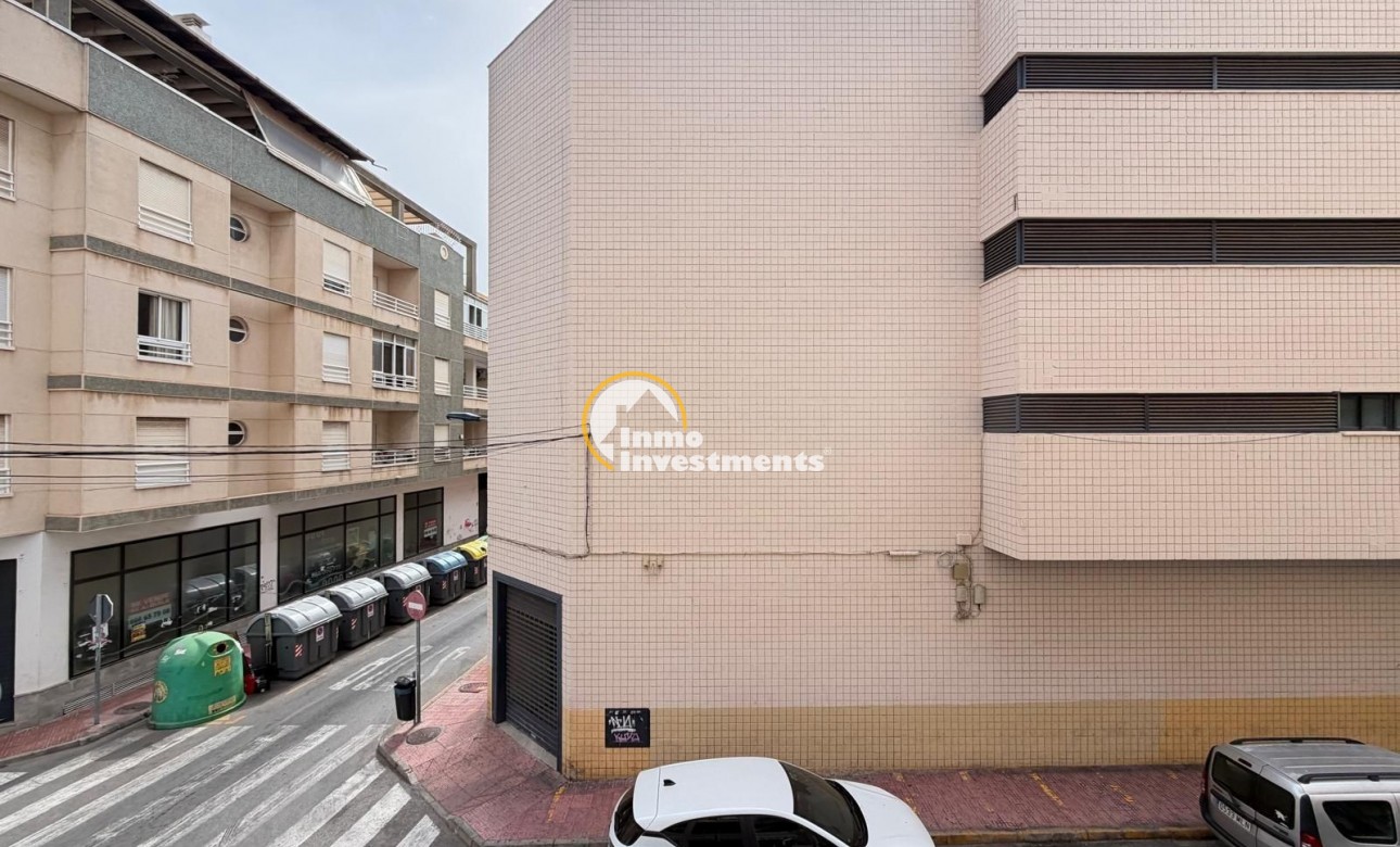 Resale - Apartment - Torrevieja - Playa del Cura