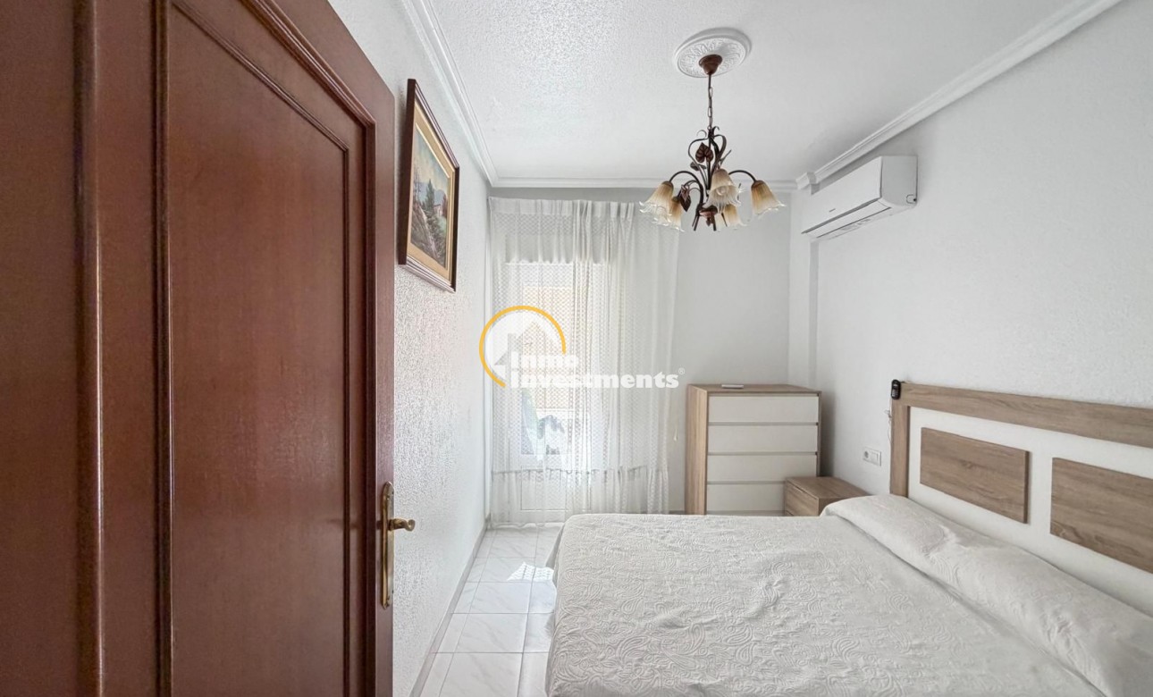 Resale - Apartment - Torrevieja - Playa del Cura