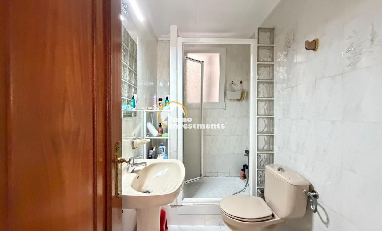 Resale - Apartment - Torrevieja - Playa del Cura