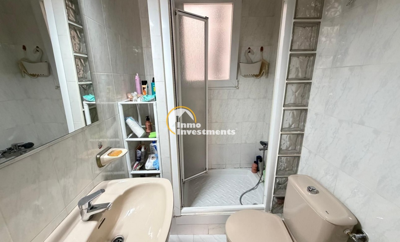 Resale - Apartment - Torrevieja - Playa del Cura