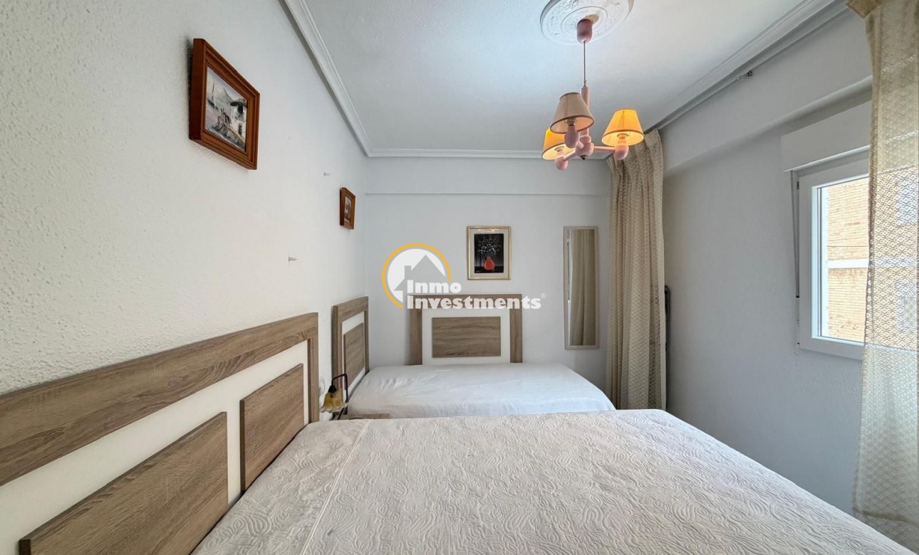 Resale - Apartment - Torrevieja - Playa del Cura