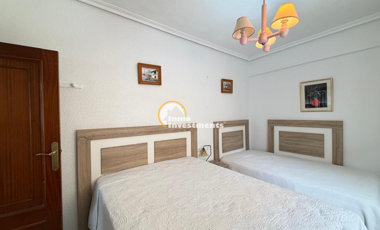 Resale - Apartment - Torrevieja - Playa del Cura