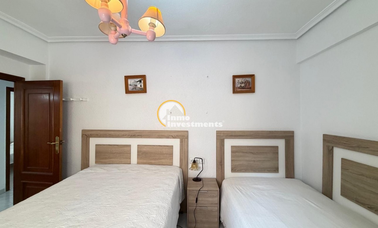 Resale - Apartment - Torrevieja - Playa del Cura