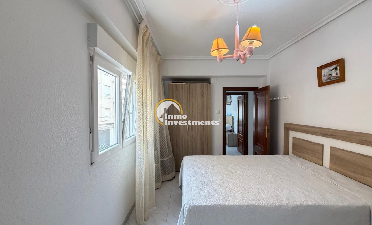 Resale - Apartment - Torrevieja - Playa del Cura