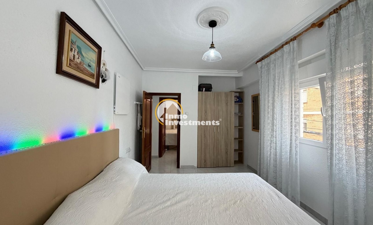 Resale - Apartment - Torrevieja - Playa del Cura