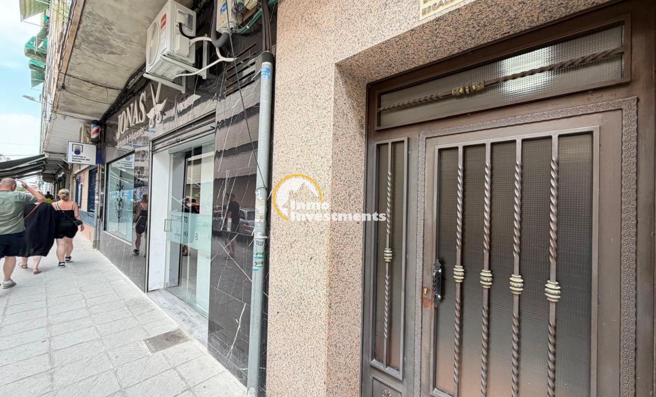 Resale - Apartment - Torrevieja - Playa del Cura