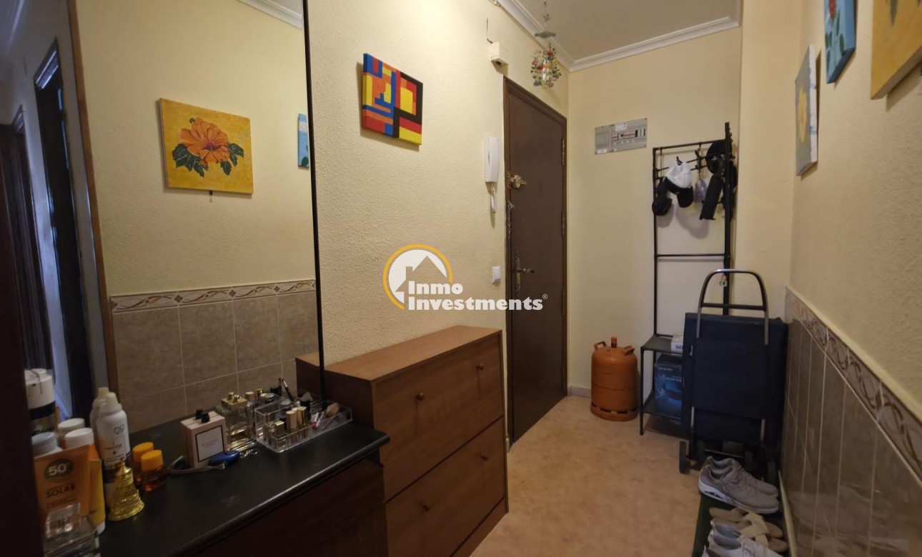 Resale - Apartment - Torrevieja - Playa del Cura