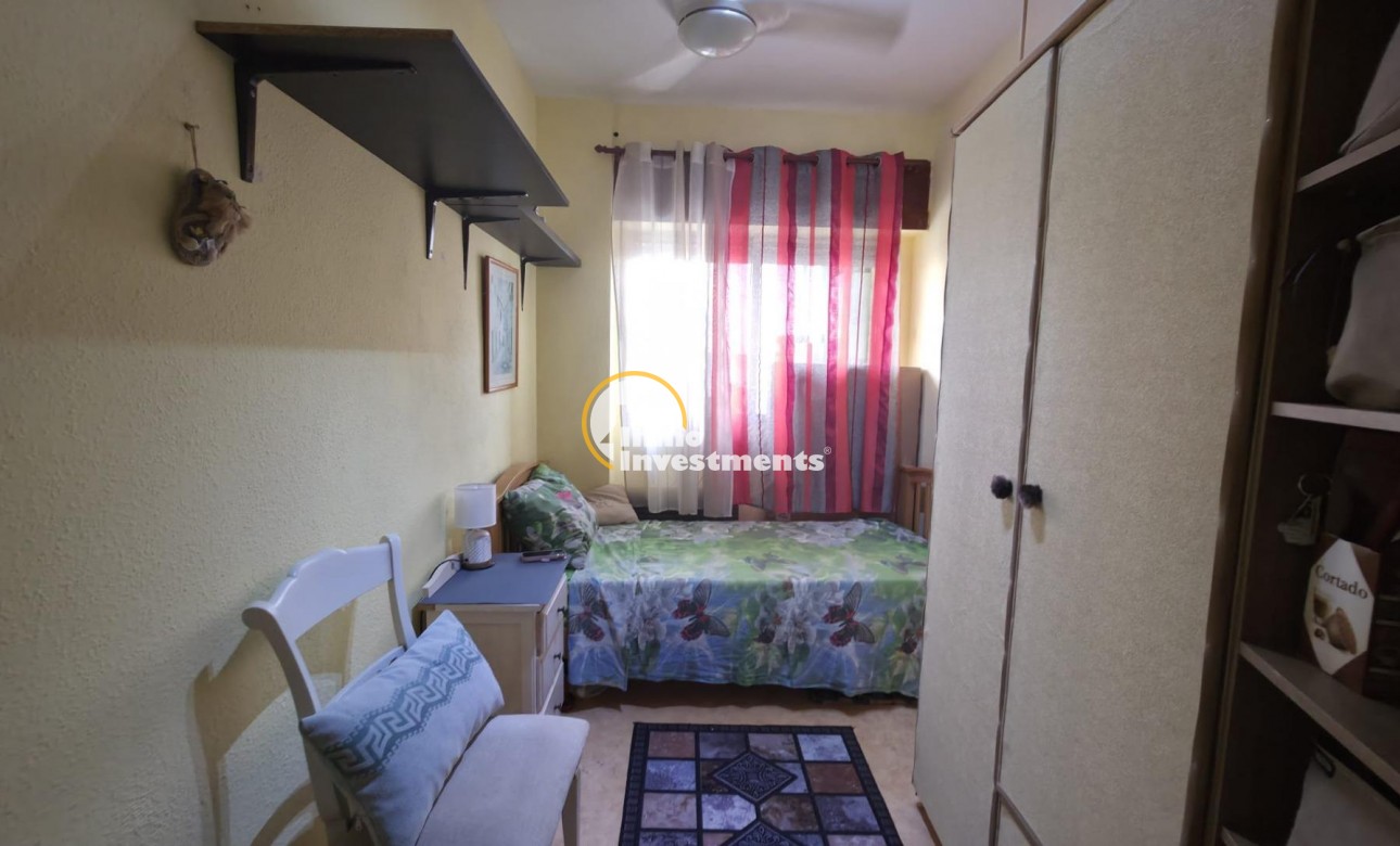 Resale - Apartment - Torrevieja - Playa del Cura