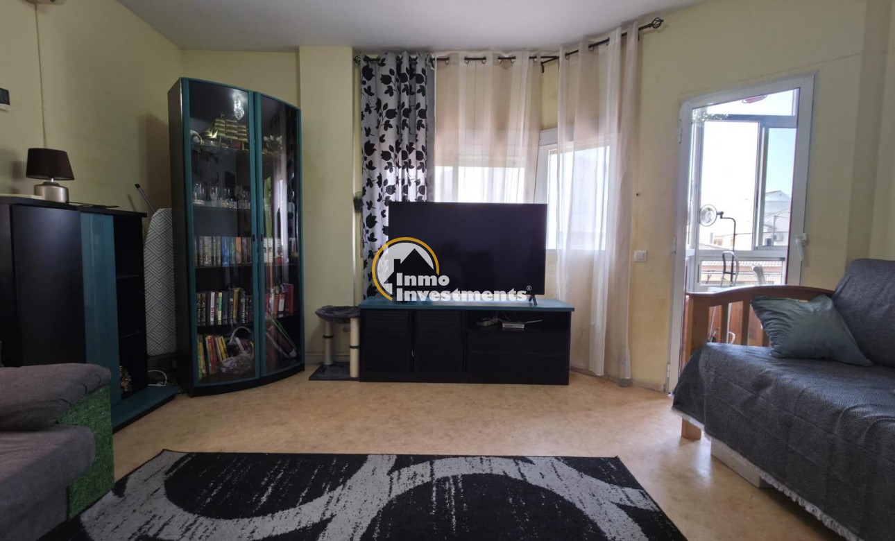 Resale - Apartment - Torrevieja - Playa del Cura