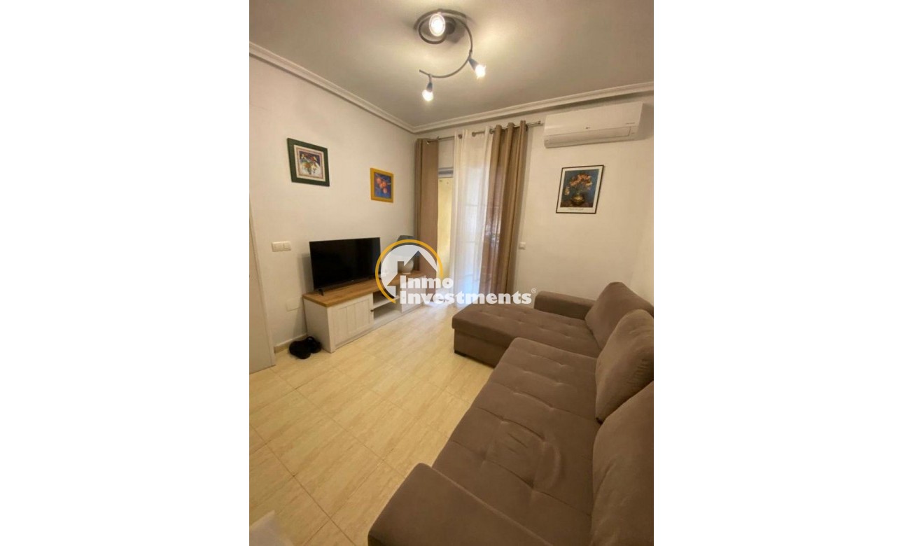 Reventa - Apartamento - Torrevieja - Estacion de autobuses