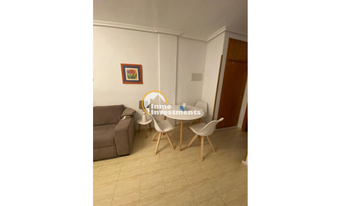 Reventa - Apartamento - Torrevieja - Estacion de autobuses