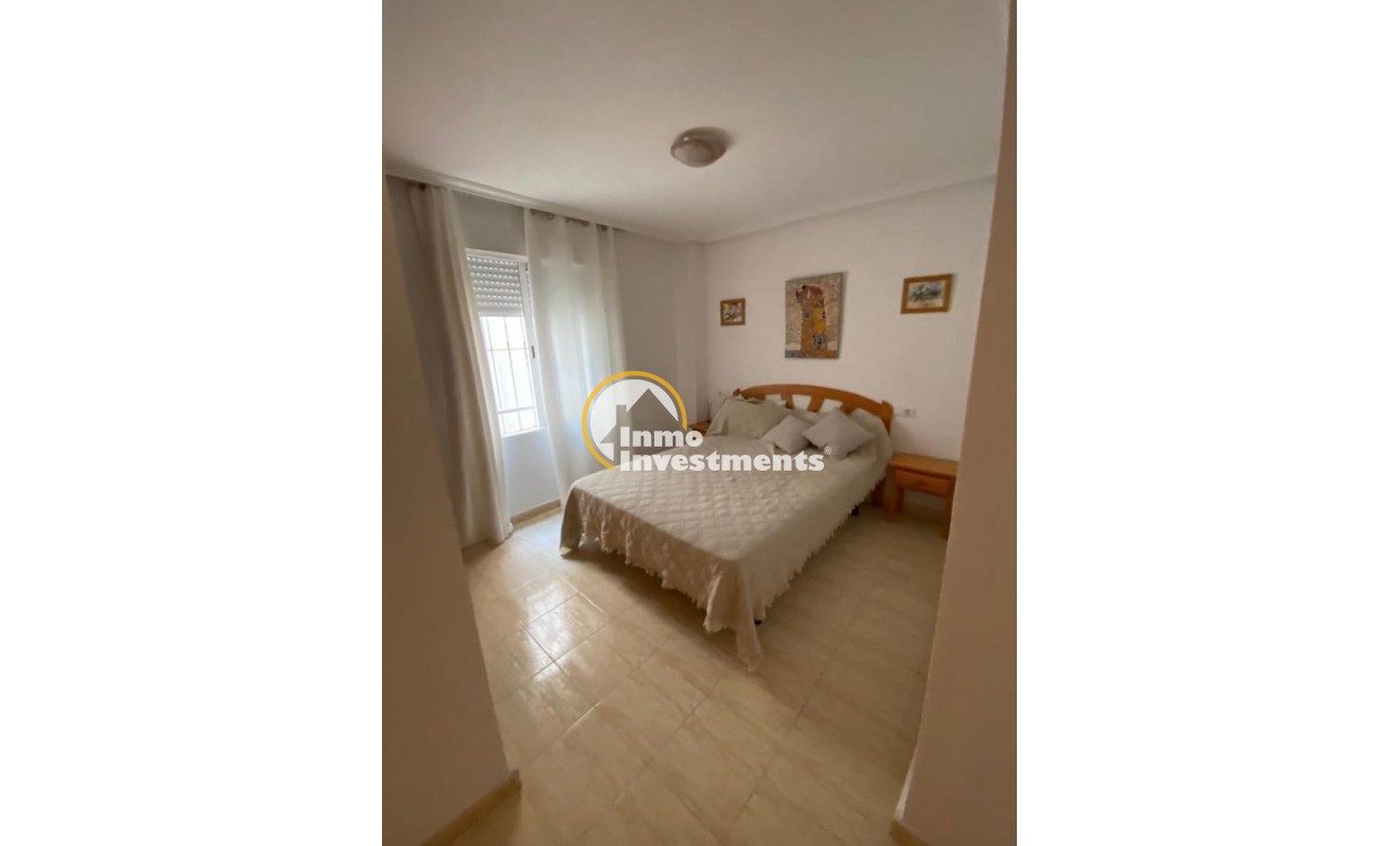 Reventa - Apartamento - Torrevieja - Estacion de autobuses