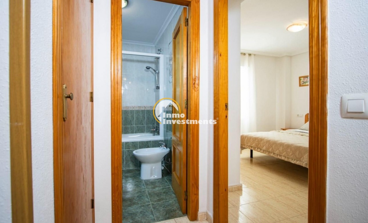Reventa - Apartamento - Torrevieja - Estacion de autobuses