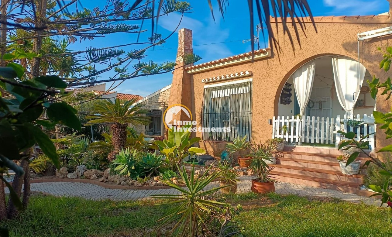 Resale - Villa - Torrevieja - Torreblanca
