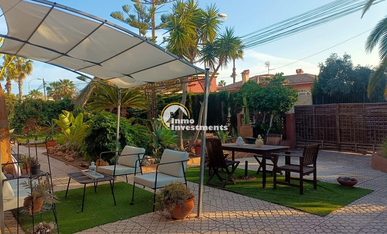Resale - Villa - Torrevieja - Torreblanca
