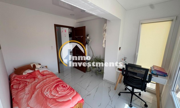 Till salu - Lägenhet - Torrevieja - Zona los Frutales