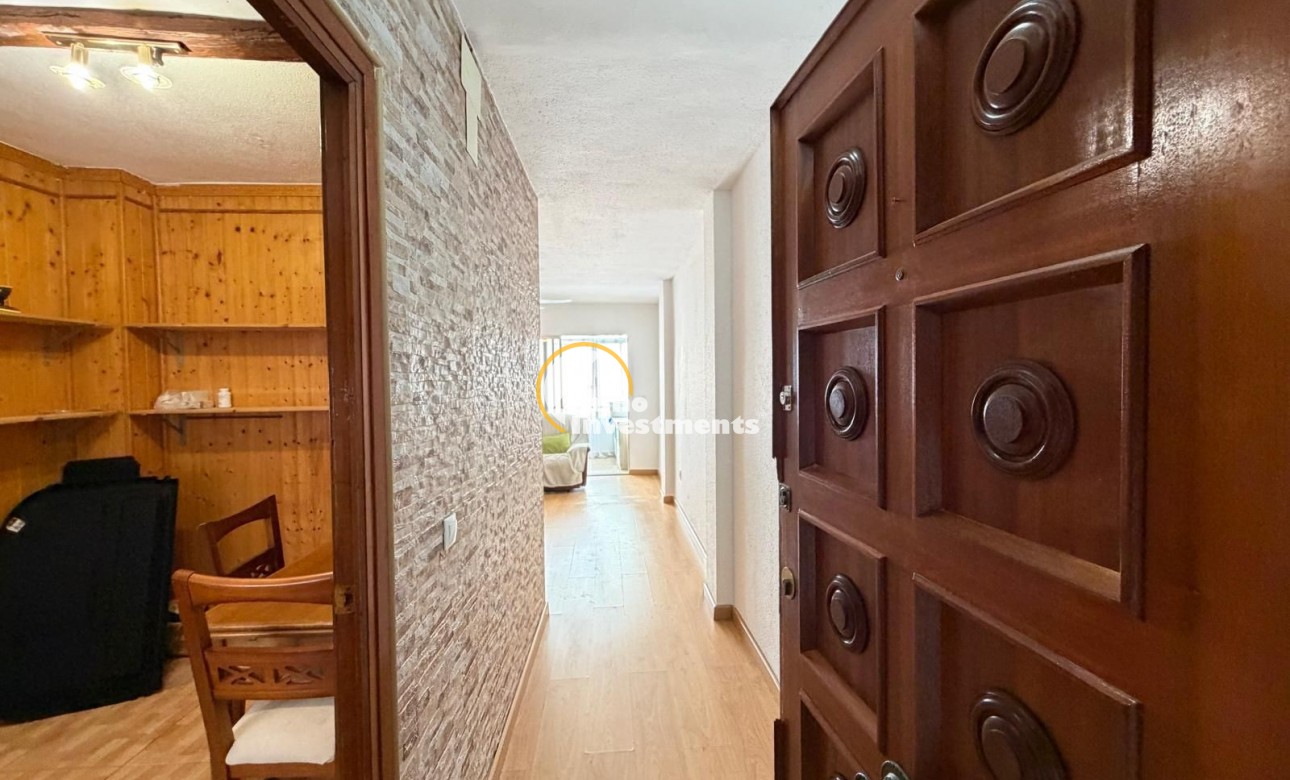 Resale - Apartment - Torrevieja - Playa del Cura