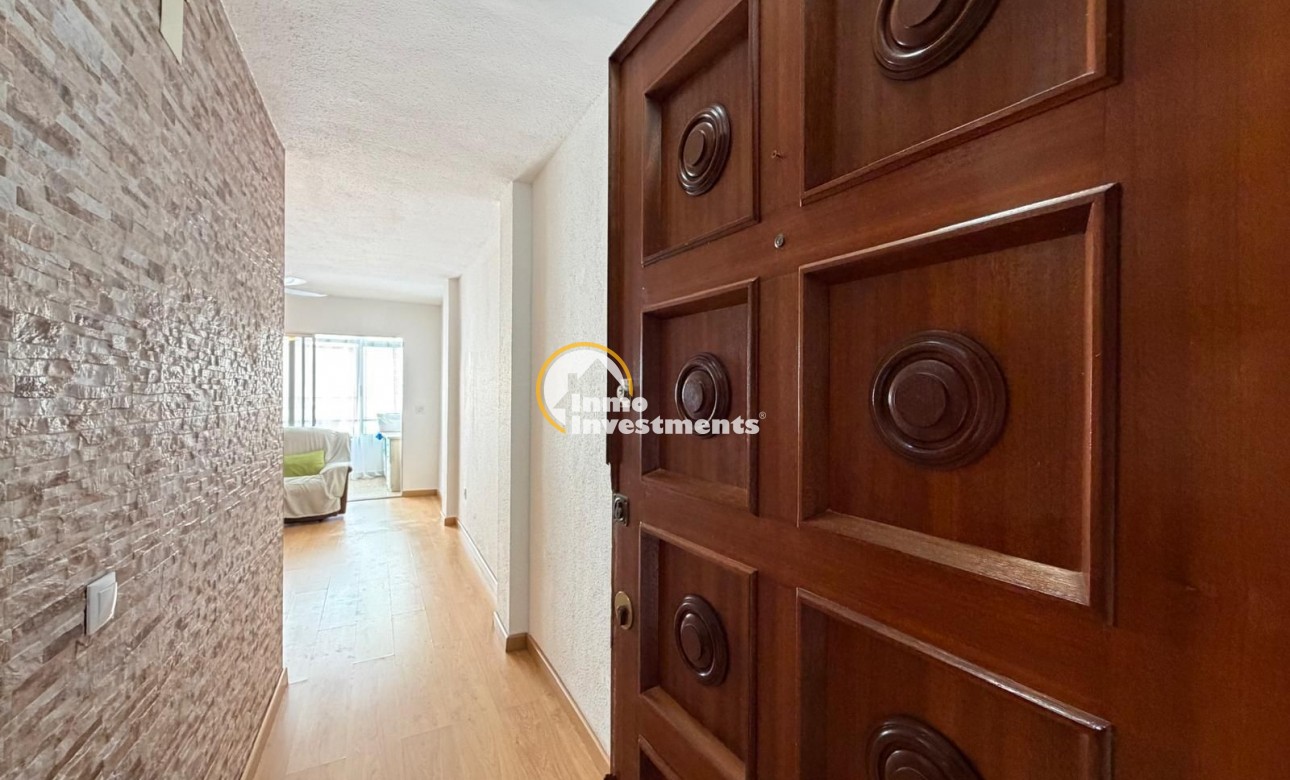 Resale - Apartment - Torrevieja - Playa del Cura