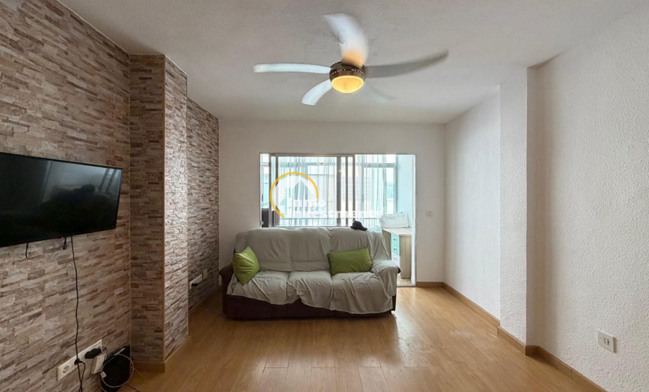 Resale - Apartment - Torrevieja - Playa del Cura