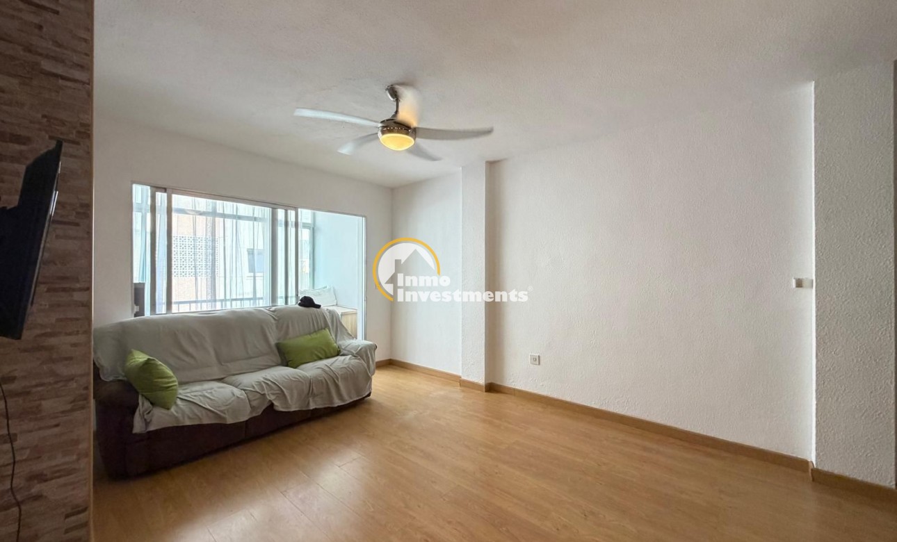 Resale - Apartment - Torrevieja - Playa del Cura