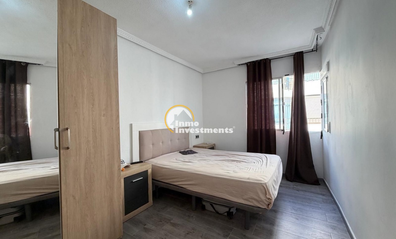 Resale - Apartment - Torrevieja - Playa del Cura