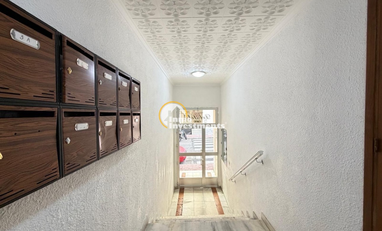 Resale - Apartment - Torrevieja - Playa del Cura