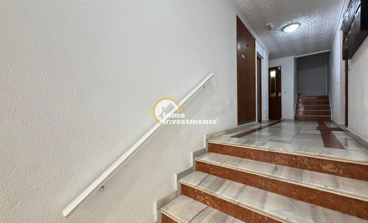 Resale - Apartment - Torrevieja - Playa del Cura