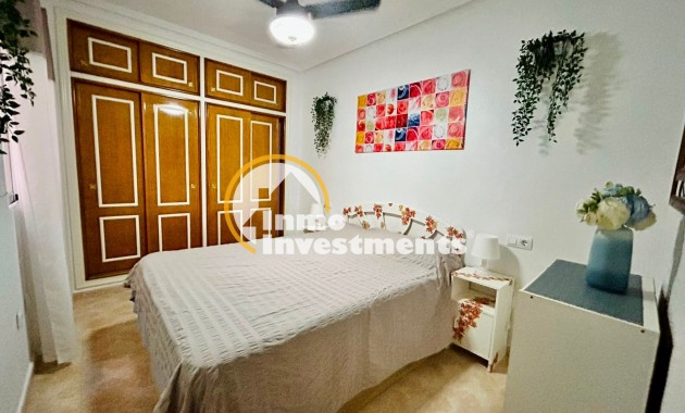 Gebrauchtimmobilien - Apartment - Torrevieja - Centro