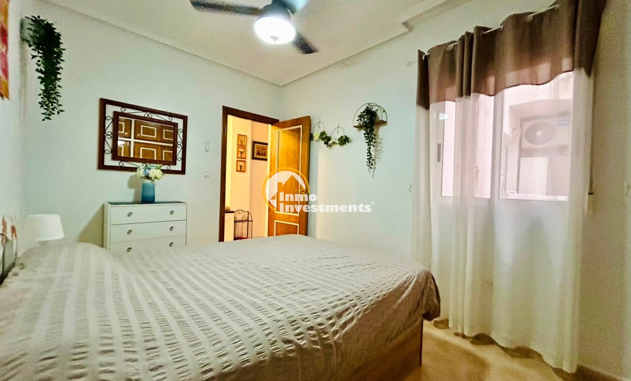 Gebrauchtimmobilien - Apartment - Torrevieja - Centro